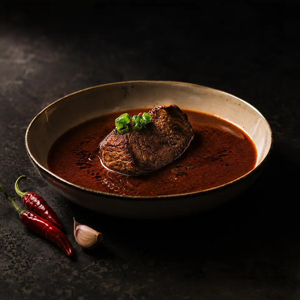 Biefstuk in pittige jus met sambal en knoflook bij Café de Heeren in Purmerend