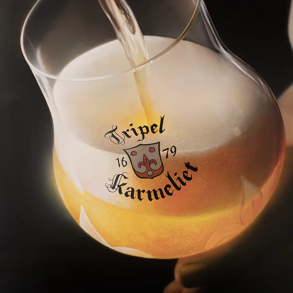 Tripel Karmeliet speciaalbier wordt ingeschonken bij Café de Heeren in Purmerend